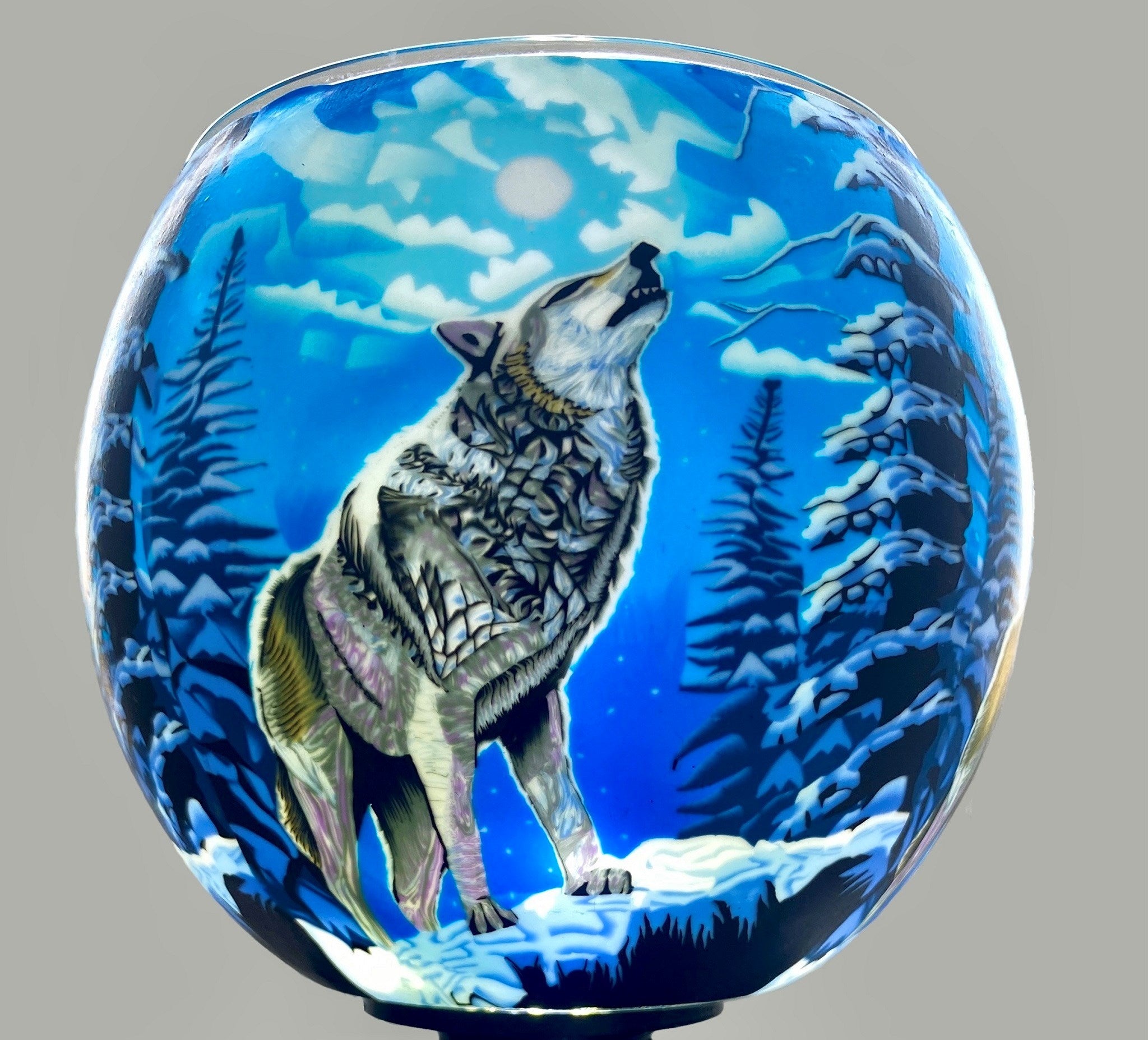 Claymaster Light Glass Globe-Howling Wolf