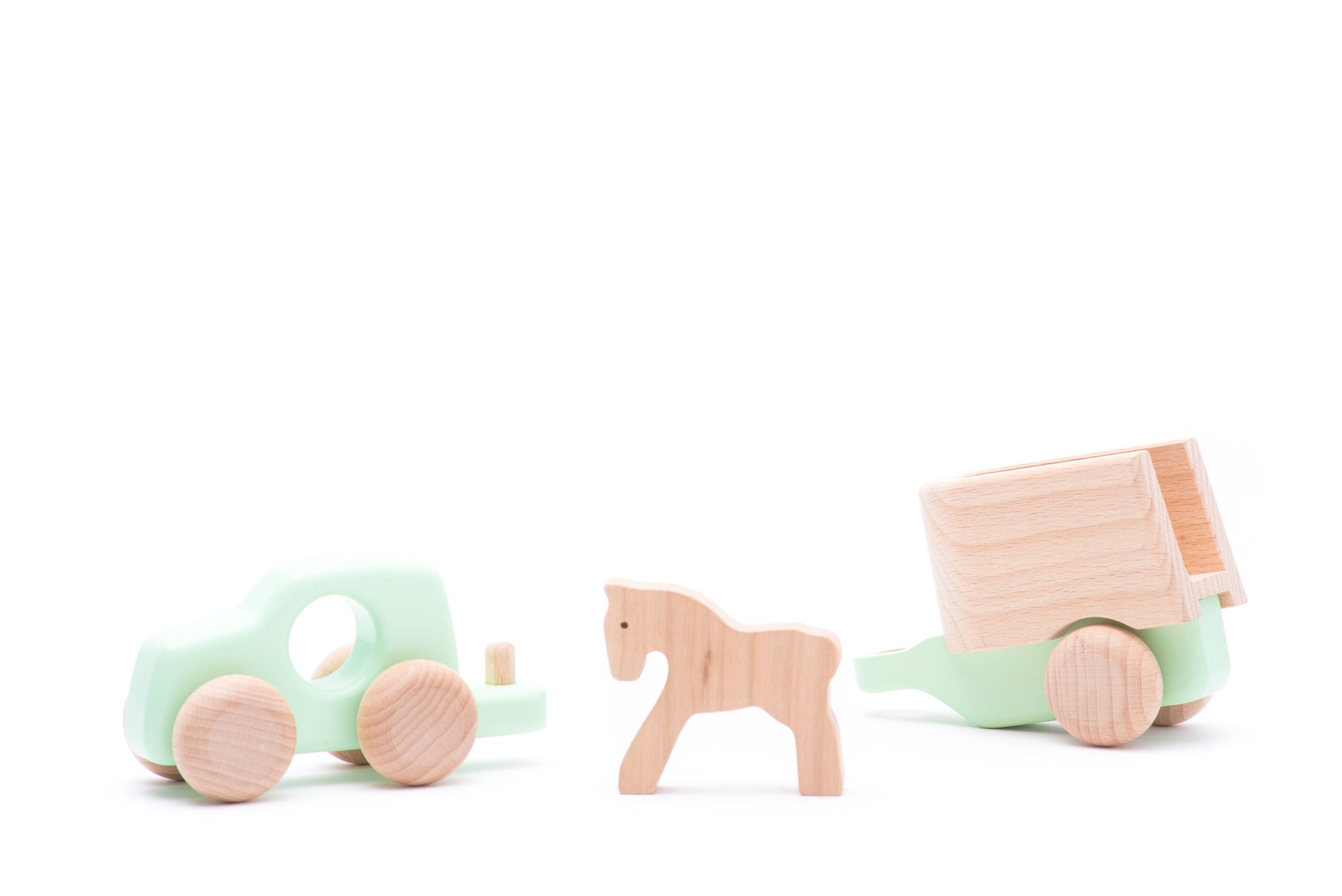 Wooden Toy: Truck & Trailer with Horse