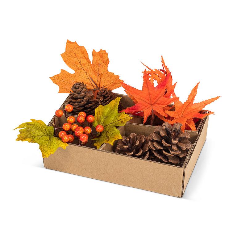 Pinecones & Berries with Leaves