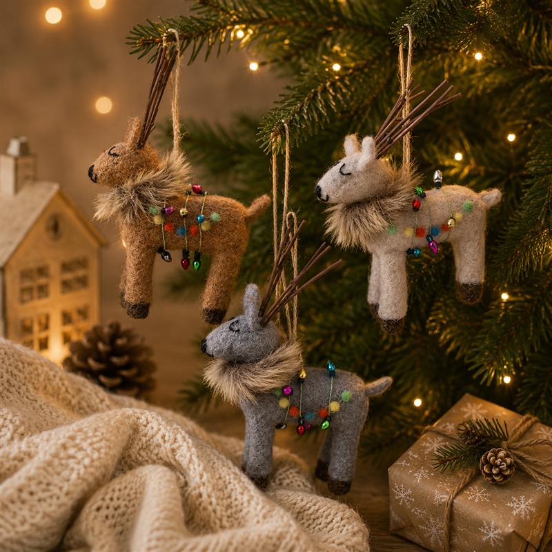 Felt Deer Ornaments