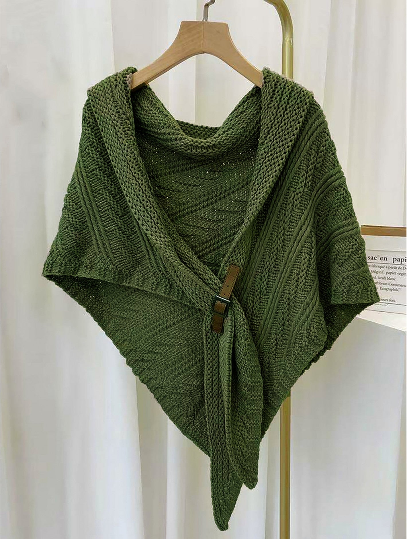 Triangular Knitted Scarf with Buckle