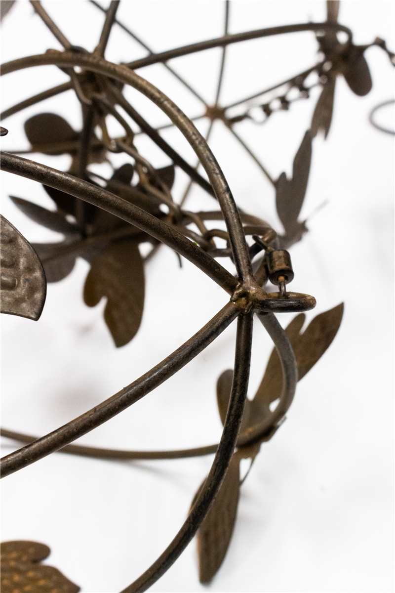 Metal Bee Hanging Chain