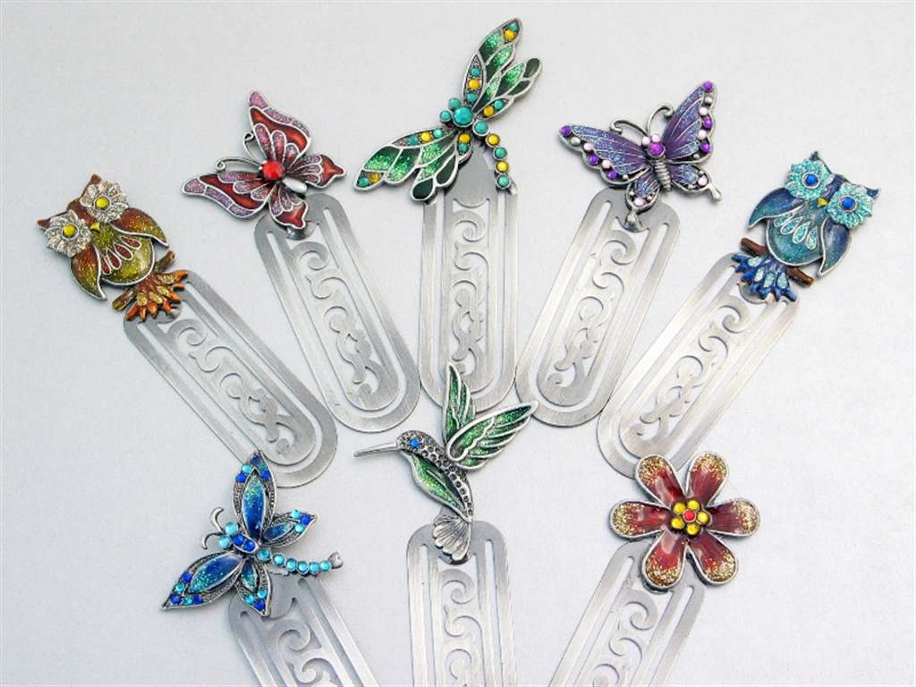Epoxy Insect Bookmarks