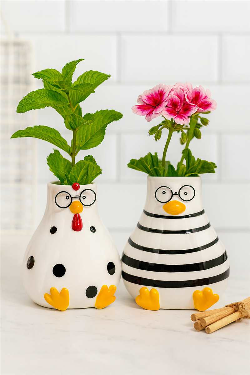 Chicken or Rooster Comical Vase