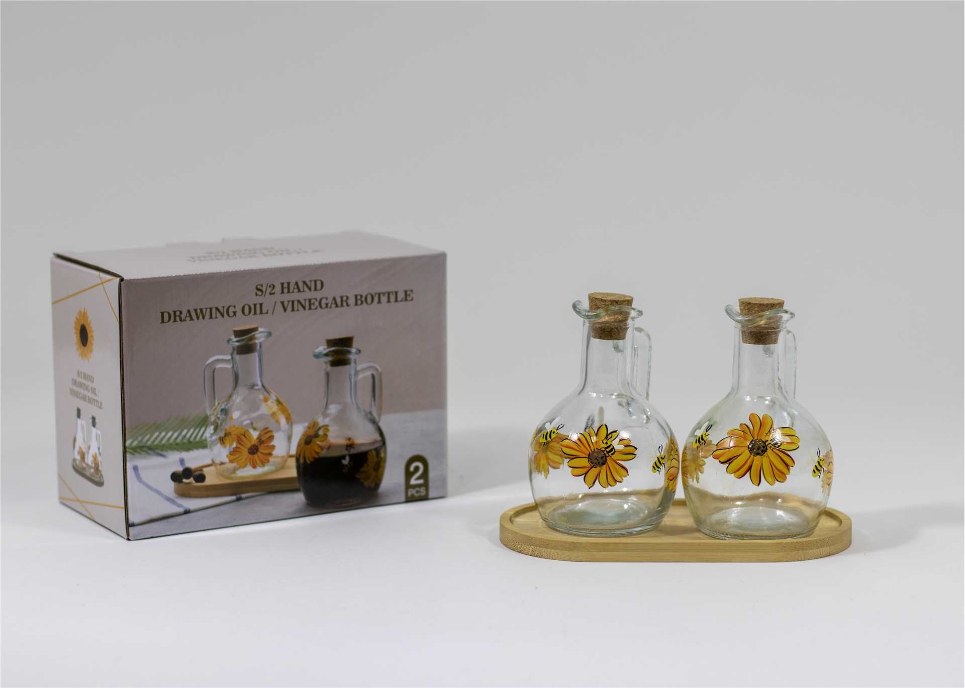 Bee & Flower Oil/Vinegar Bottles with Tray