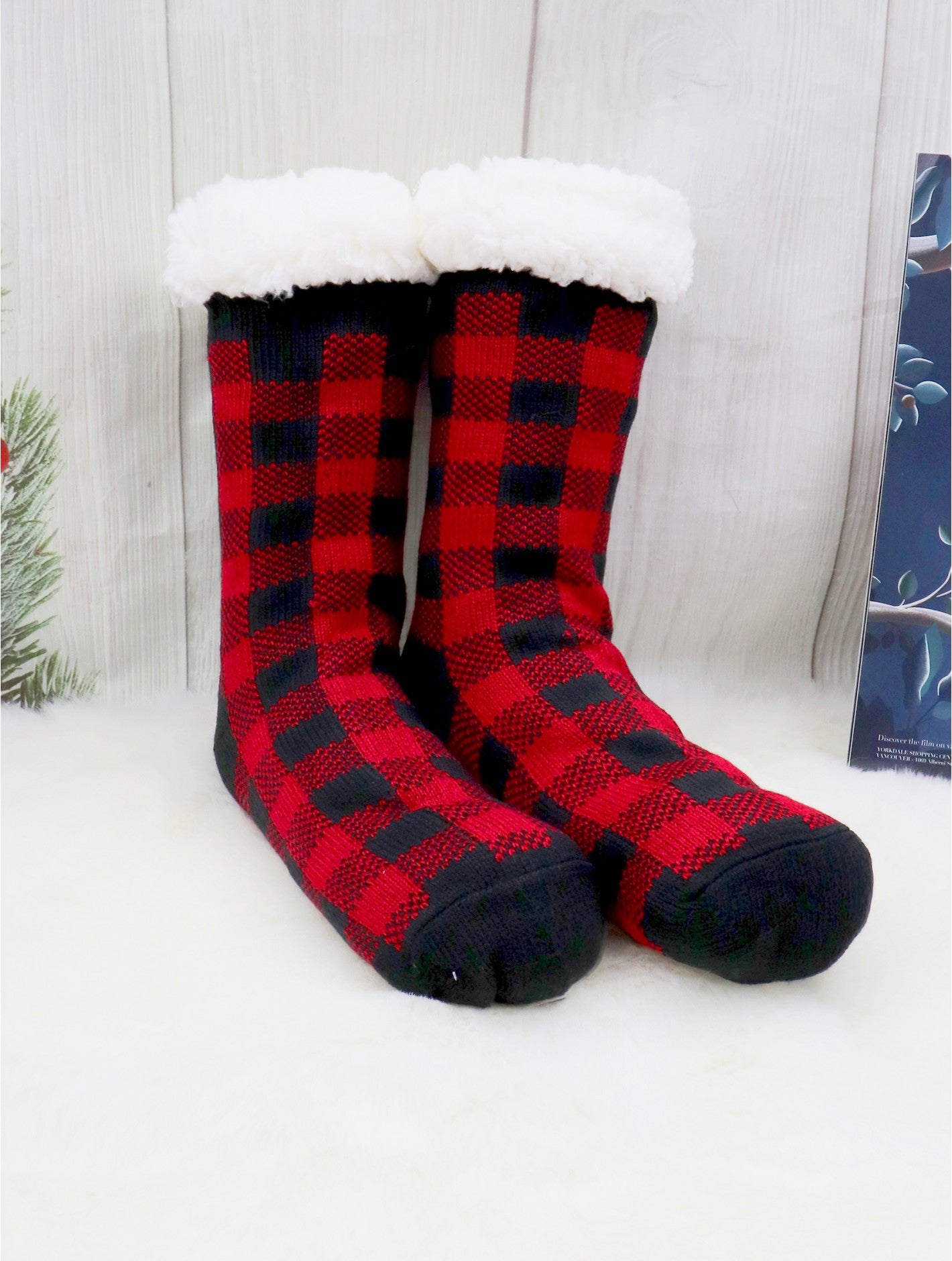 Checkers Print Indoor Socks